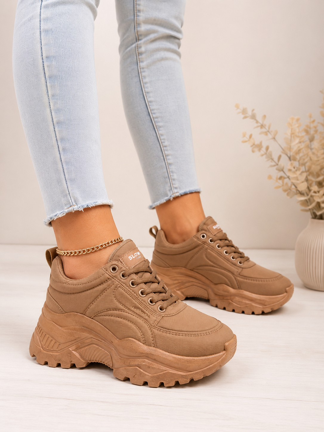 Zapatilla Sneakers 1319 - 1664FB5B-CA91-4B0D-8BF2-F921453F86EB.png