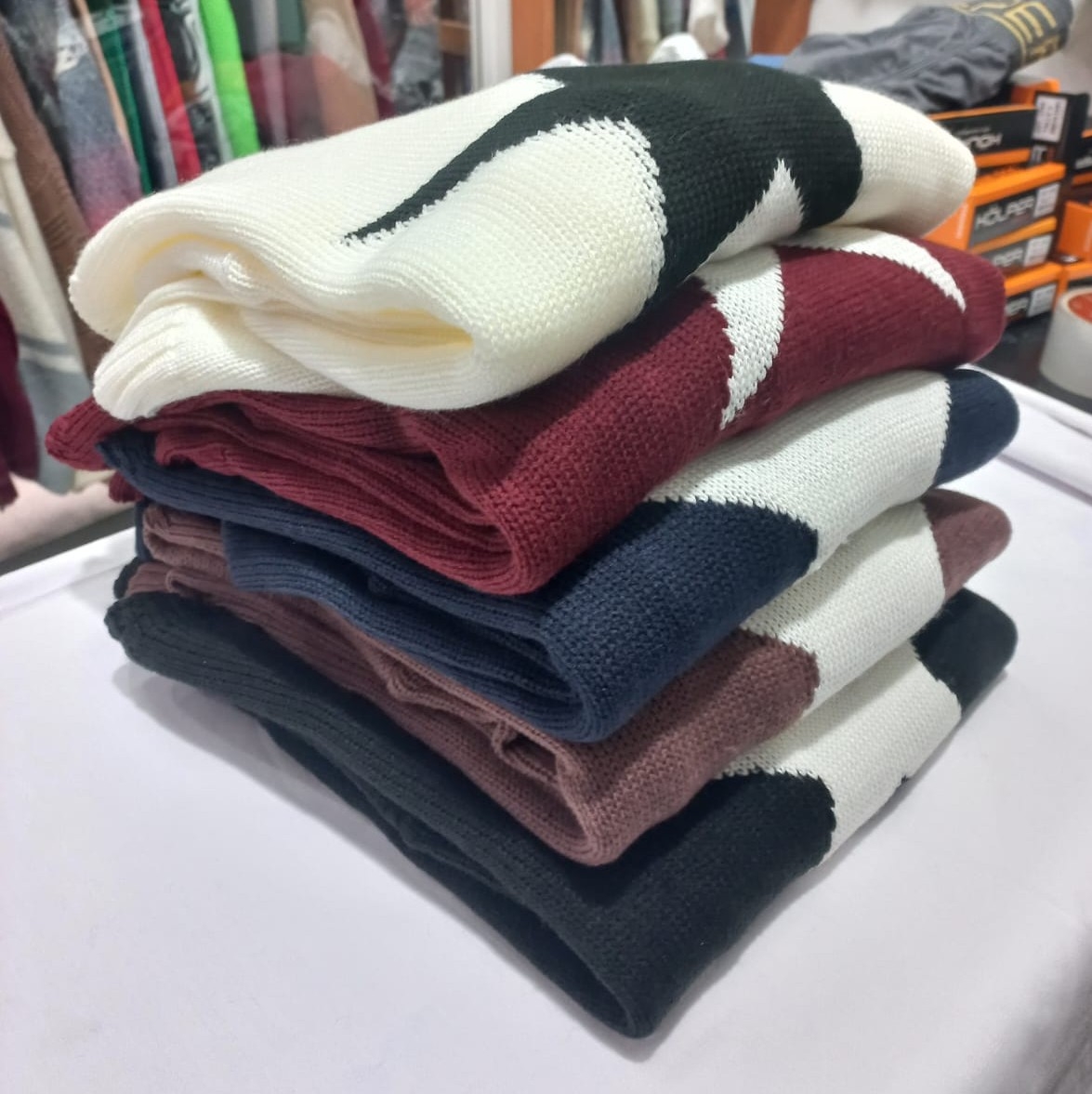 Sweater Acrílico Bote - Imagen 3