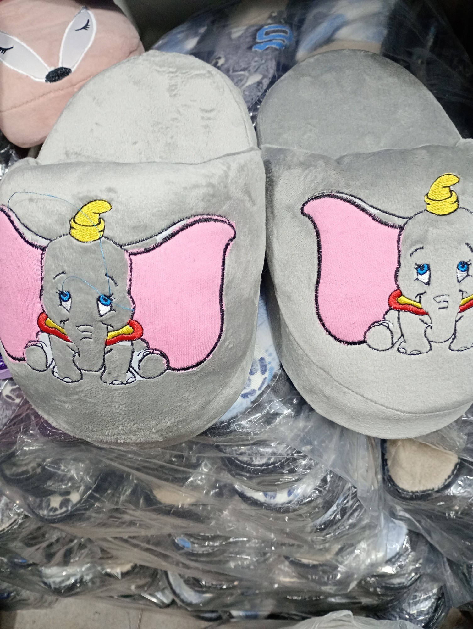 Pantuflones del 35 al 40 - Imagen 5