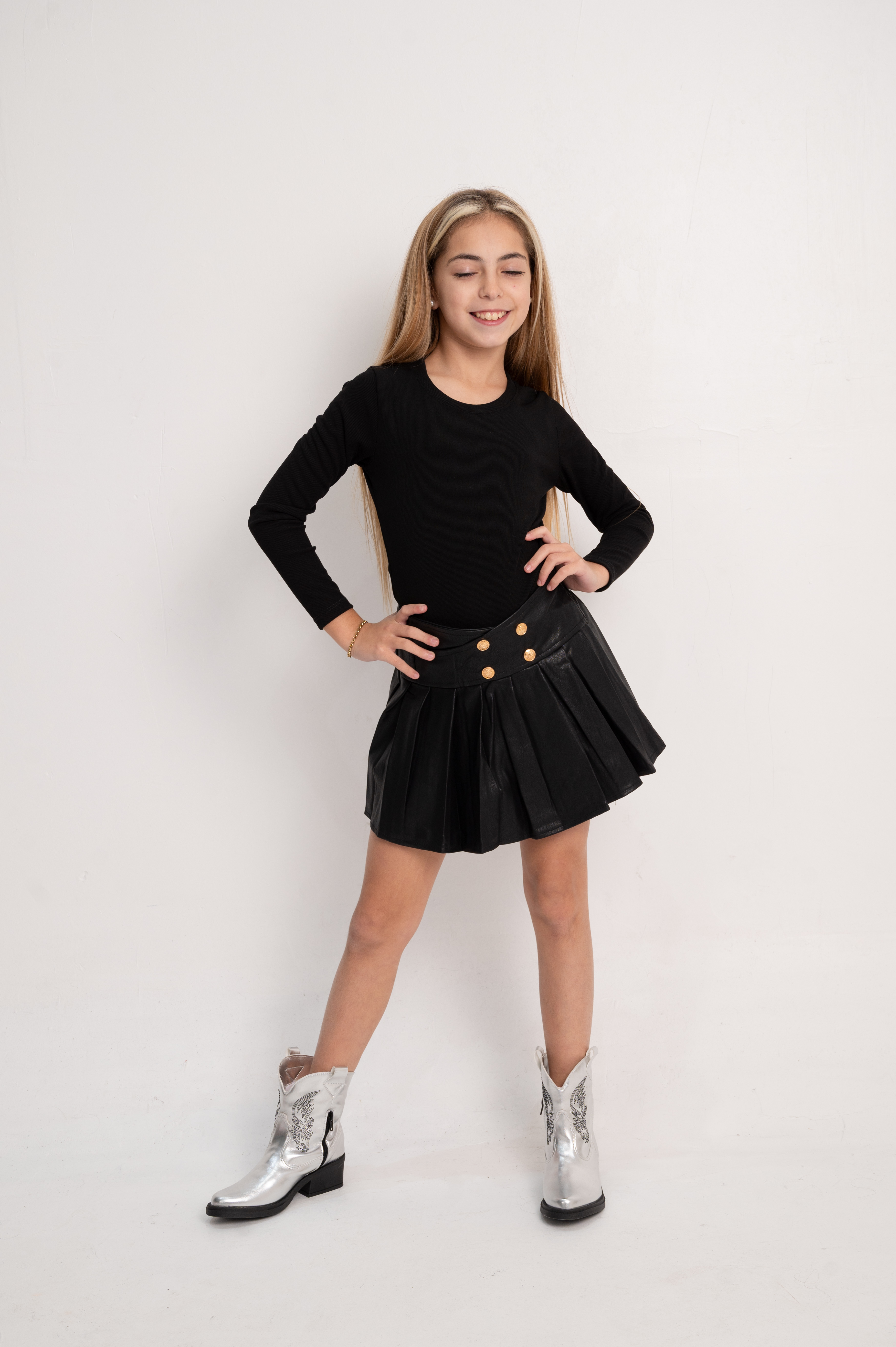 Texana Niña Metalizada Bordada Nena Bota Dorada Plateada Negra Caña Media - _VAN2557.jpg