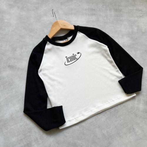 Camiseta Iconic