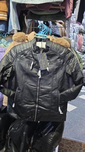 Yd Hombre Cuero