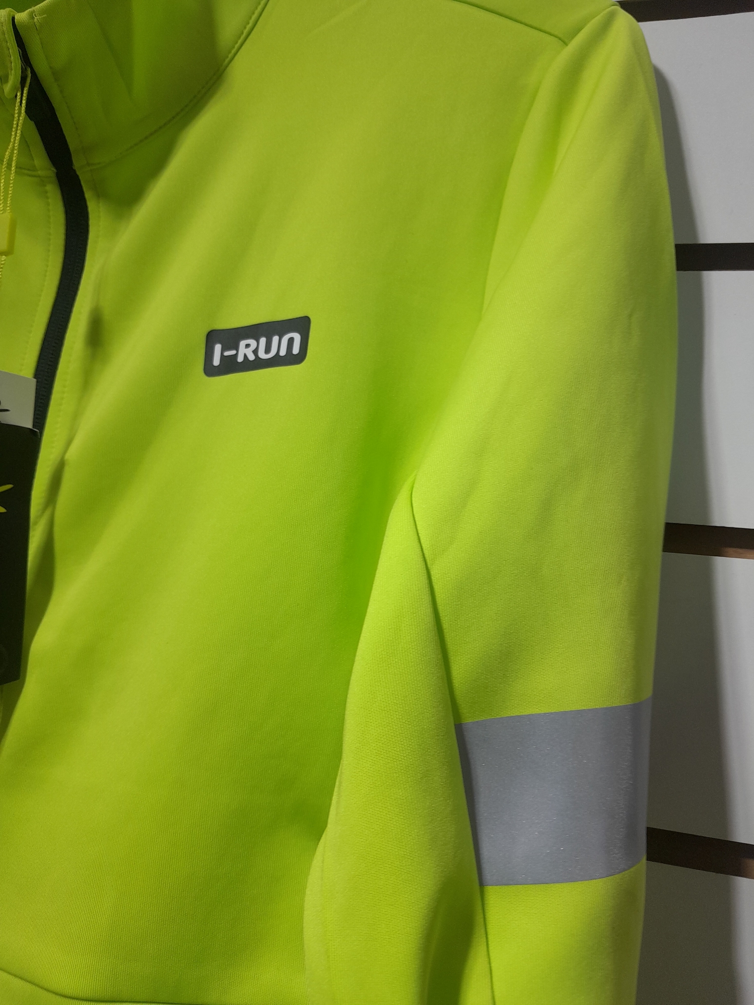 Campera Exclusiva para Ciclistas - Imagen 4