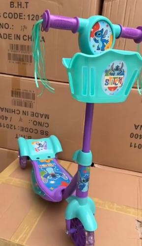 Monopatín con Música Luces y Canasto. Ideal Día del Niño!
