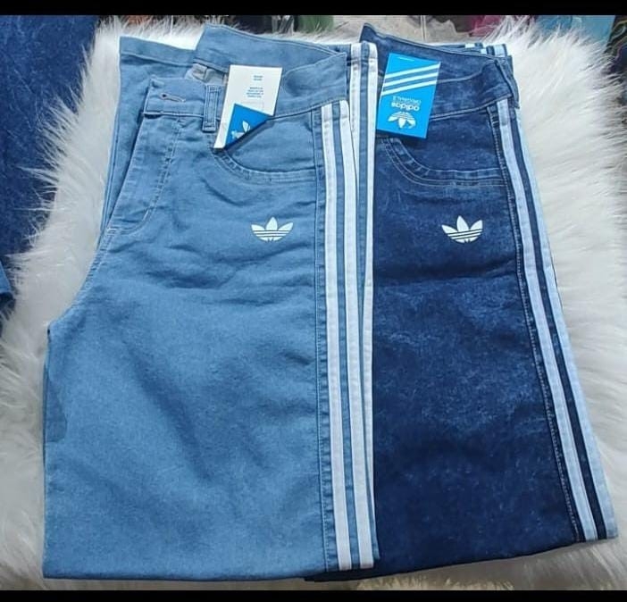 Jeans Adiliquidación - Imagen 3