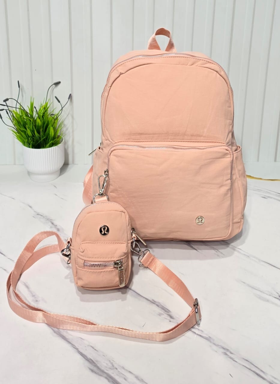 Mochilas *impermeables con Monedero*
Excelente Calidad Reforzada - Imagen 1