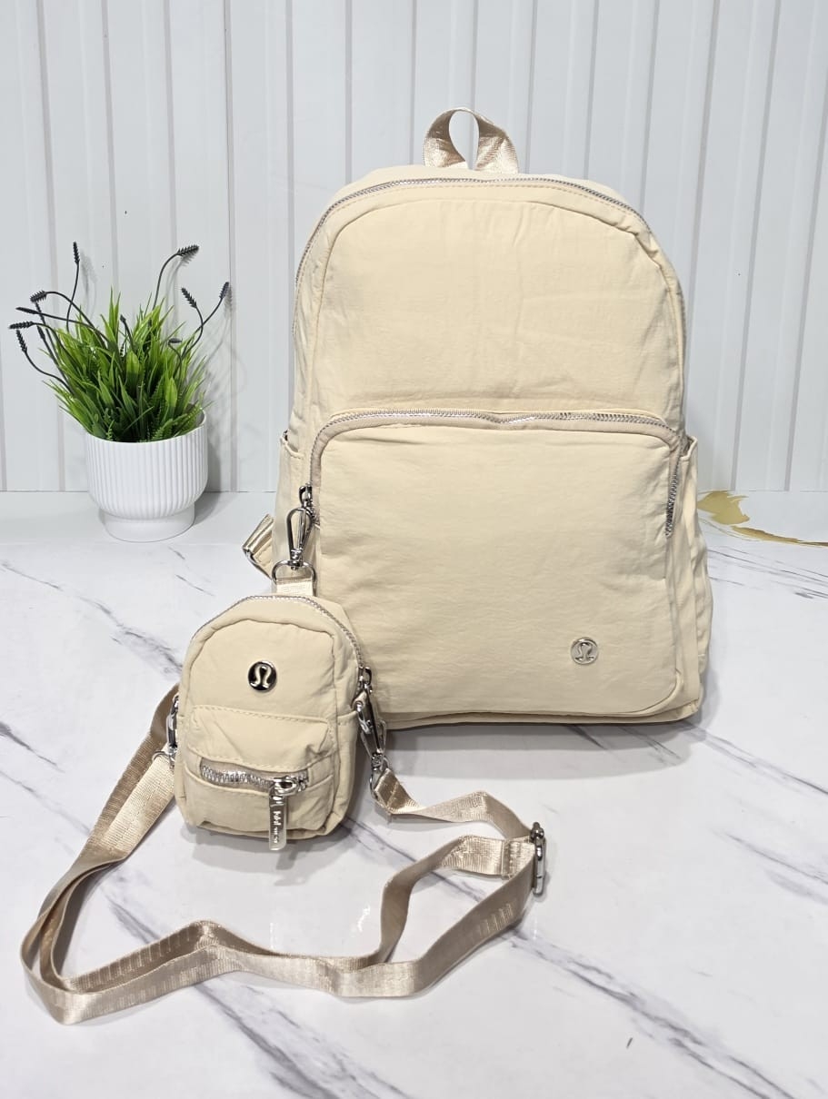 Mochilas *impermeables con Monedero*
Excelente Calidad Reforzada - Imagen 3
