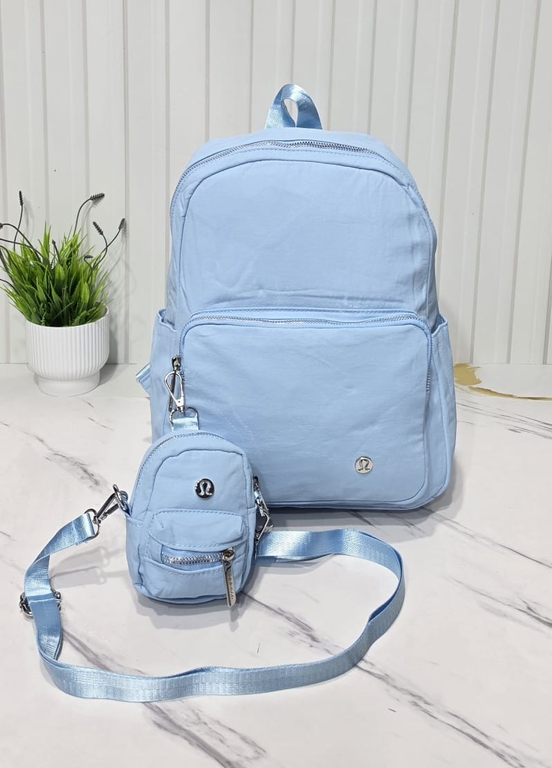 Mochilas *impermeables con Monedero*
Excelente Calidad Reforzada - Imagen 6