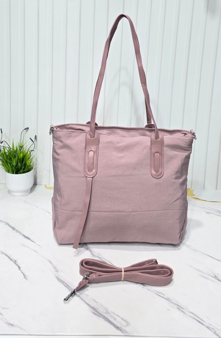 Bolso Morral
*tela Impermeable*
excelente Calidad. - Imagen 4
