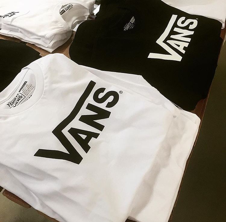 Remeras de Marca - 274708542aa8afc5234df05d51c5276f.jpg