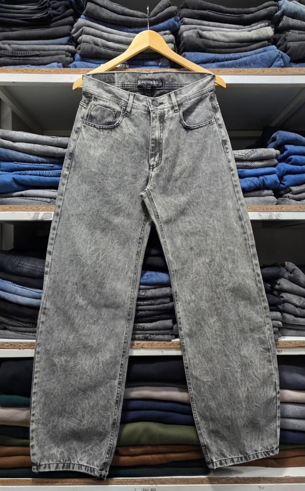 Pantalón Baggy Liso Gris Cl - 2225e4ee-6e8c-4211-b7bb-95a23a18a0c5.jpeg