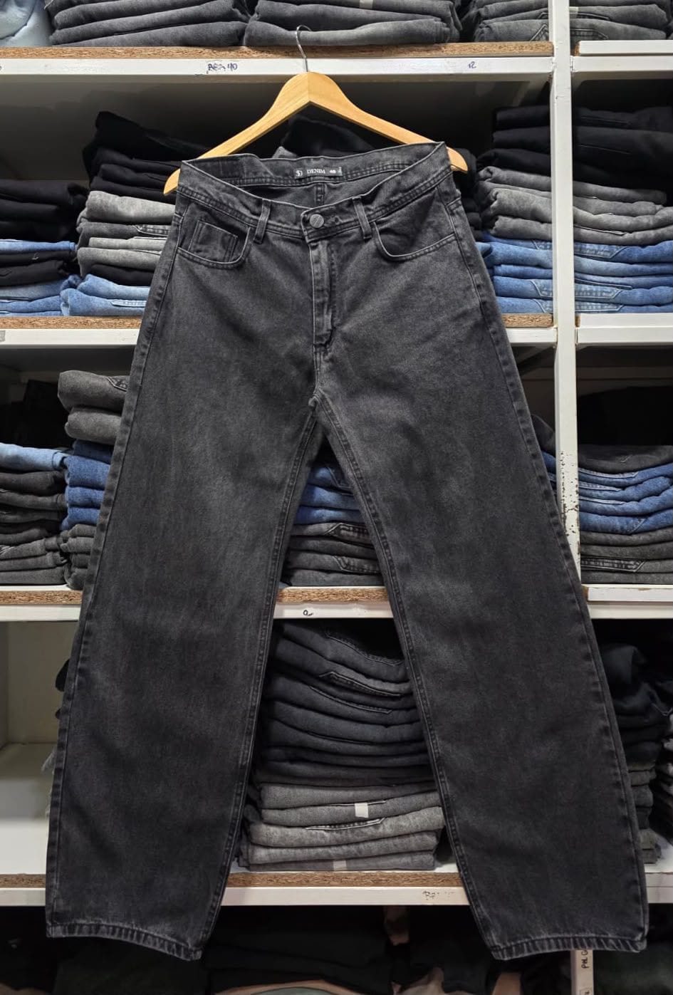 Pantalón Baggy Gris Osc New - aa26ace1-8304-4341-95b9-31838cf60014.jpeg