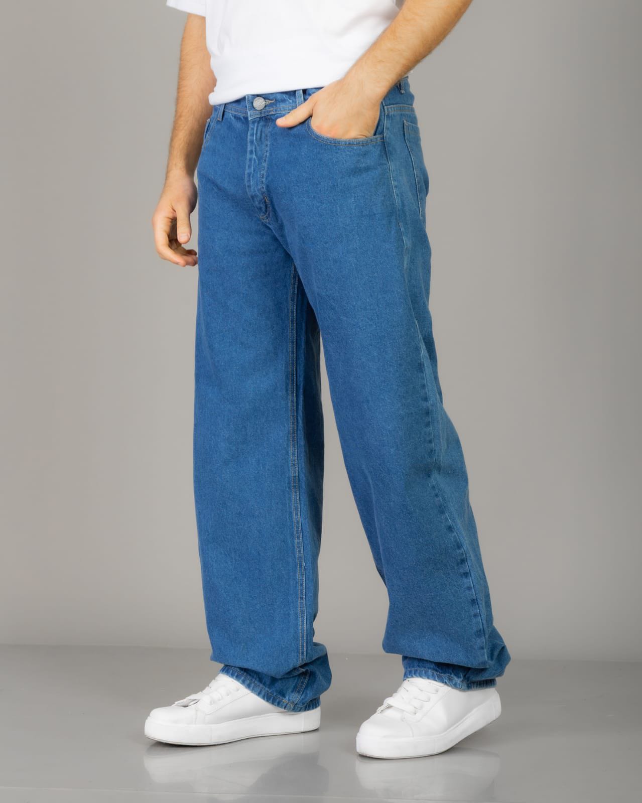 Pantalón Baggy Liso Azul Medio - 380f9080-2ca2-4de7-af1c-787fa374e087.jpeg