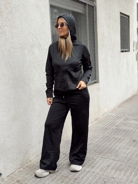 Conjunto Deportivo Importado