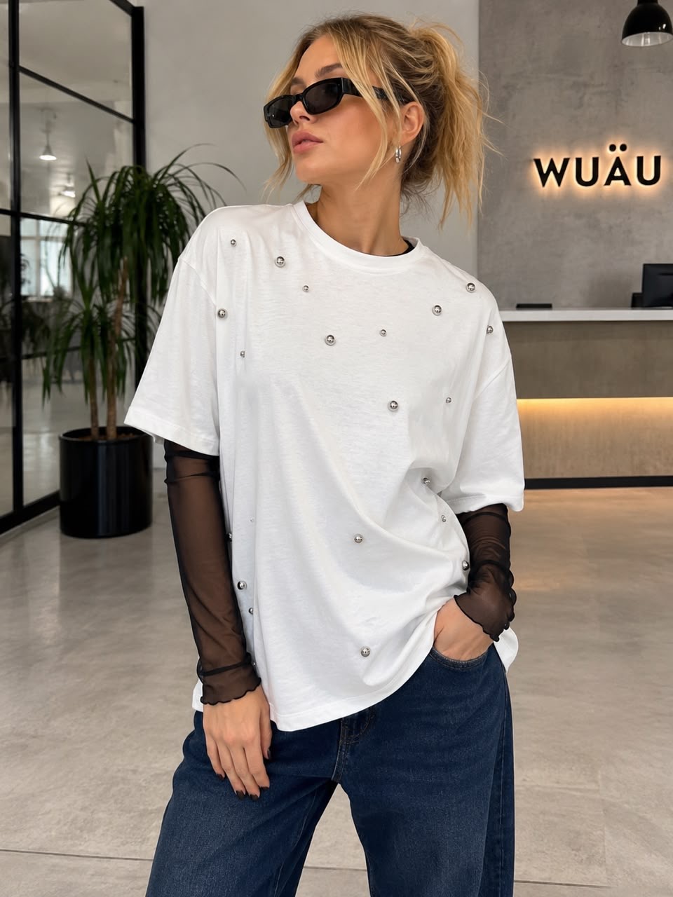Remera Algodón Tachas Insignia - 89574b40-e960-4991-9058-ebabe042e233.jpeg