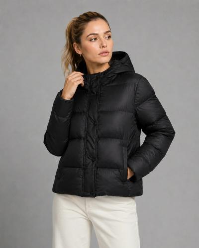 "campera con Pluma Golden"