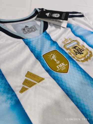 Camiseta Argentina  Bordada  Calidad Premiun  con Cartón y Bolsa