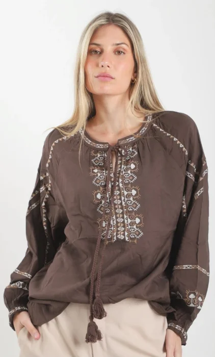 Camisola Bordada Importado