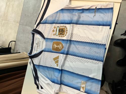 Remera Argentina con Strass