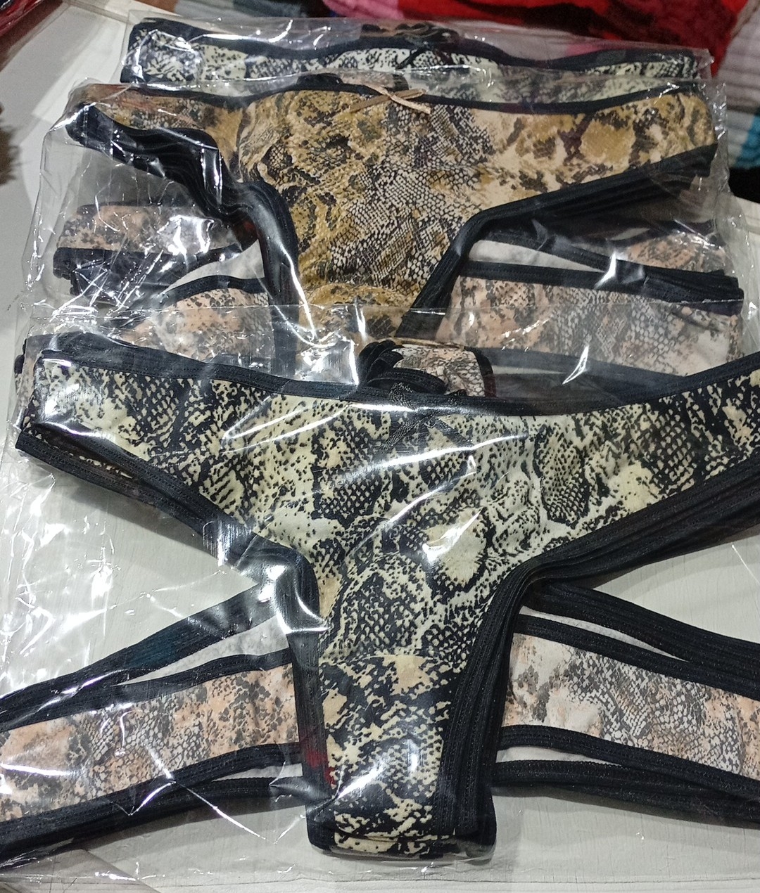 Colaless Animal Print - Imagen 2