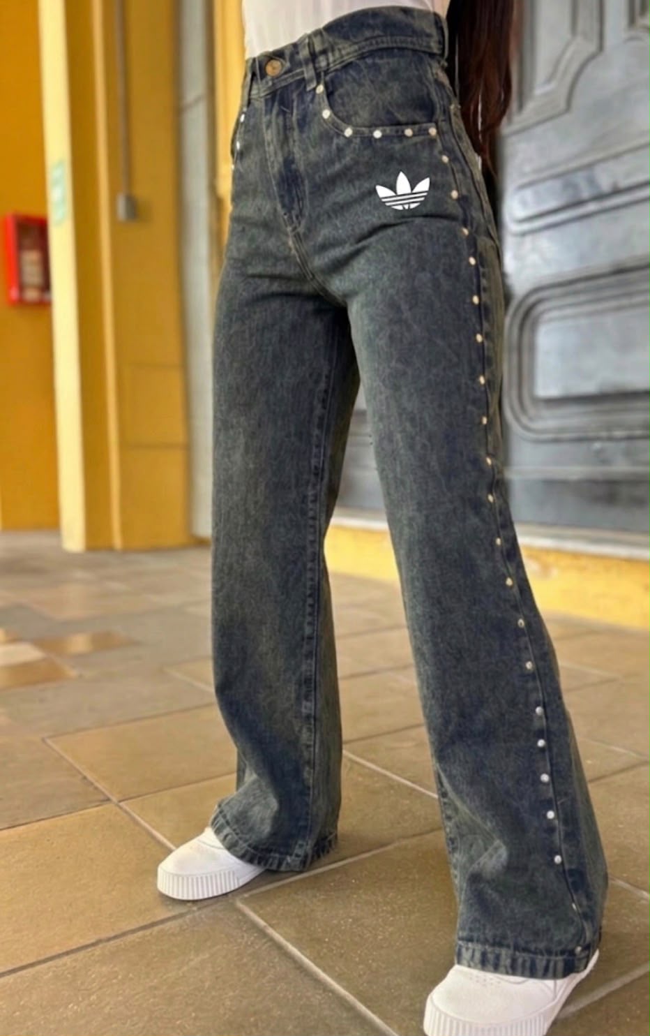 Wide Leg Adidas - 673545b4-556a-416c-b86a-2c214fb1882d.jpeg