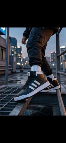 Bota Adidas
