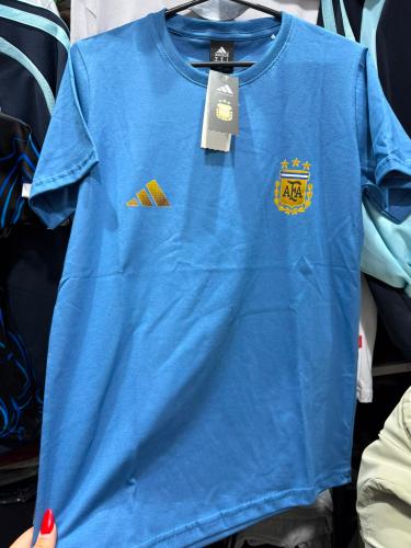 Remera Scaloni