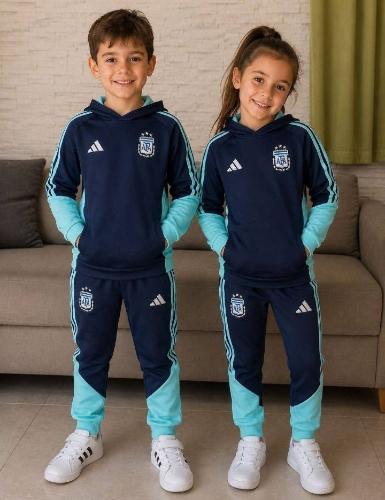 Conjunto Selección Niños