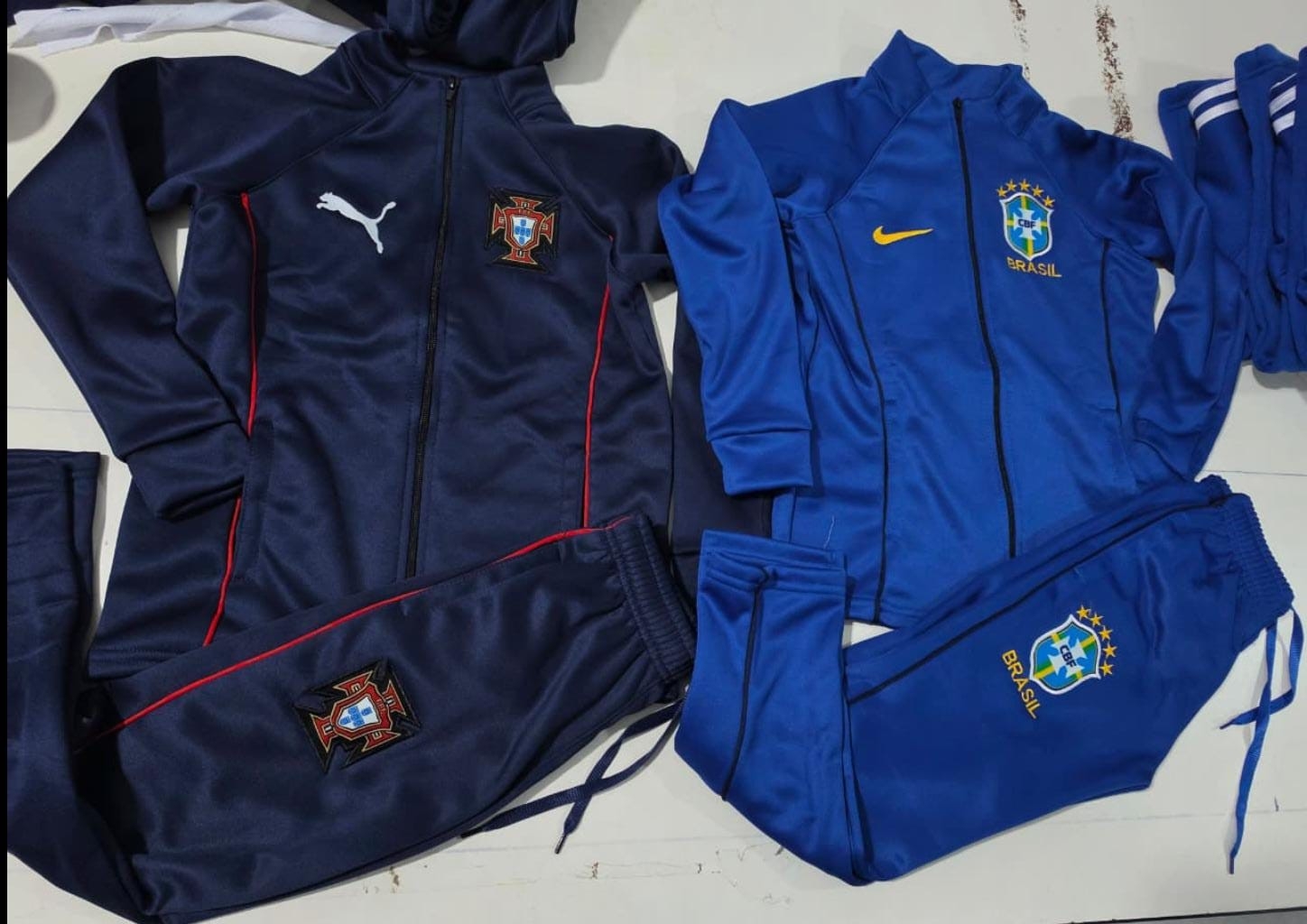 Conjunto Deportivo Bordado - Imagen 8