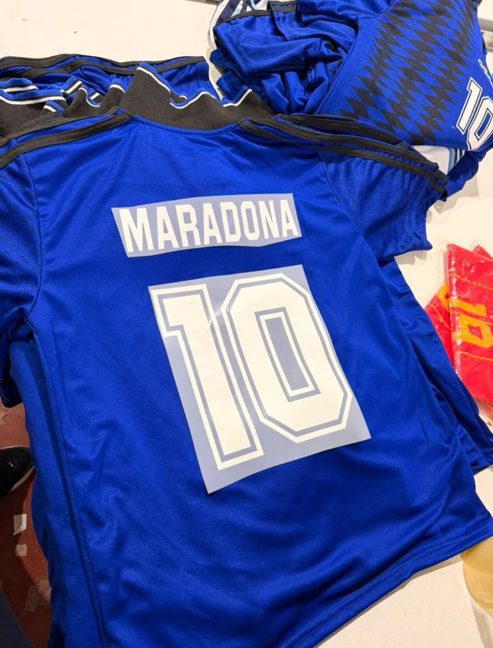 Remera Retro de Maradona - Imagen 2