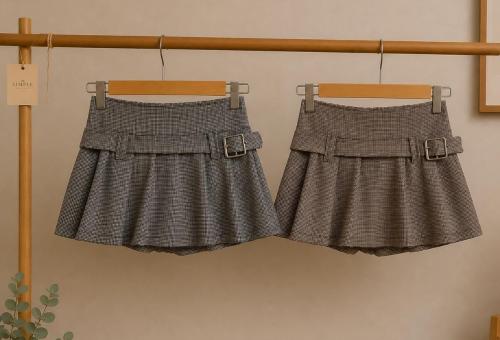 Shorts Pollera Volado Hebilla Paño