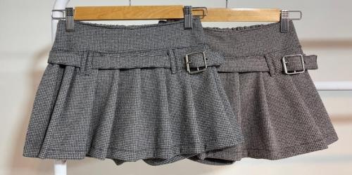 Shorts Pollera Volado Hebilla Paño - Miniatura 2