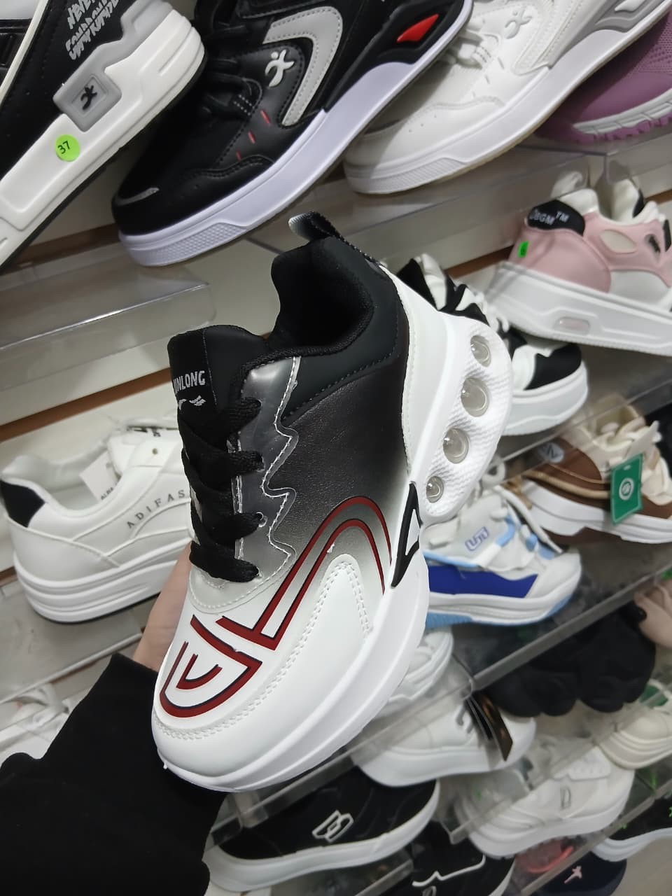 Zapatillas con Burbujas Importadas - Imagen 2
