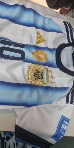 Camiseta de la Selección Argentina con Escudo Bordado!!! - Miniatura 6