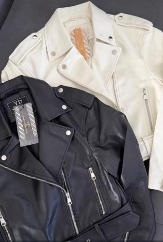 Campera con Cinto Yd