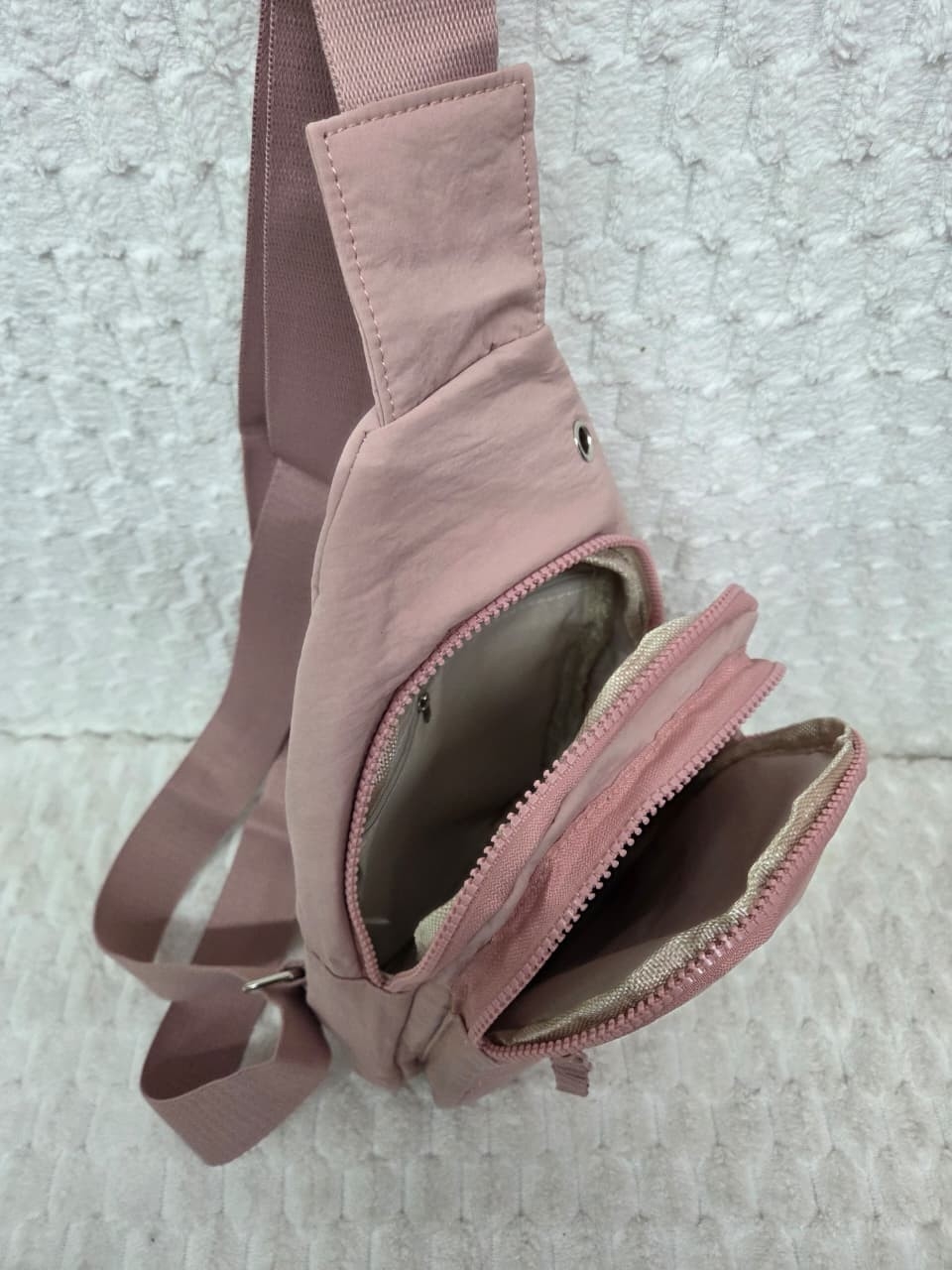 Morral Cruzado Impermeable - Imagen 9