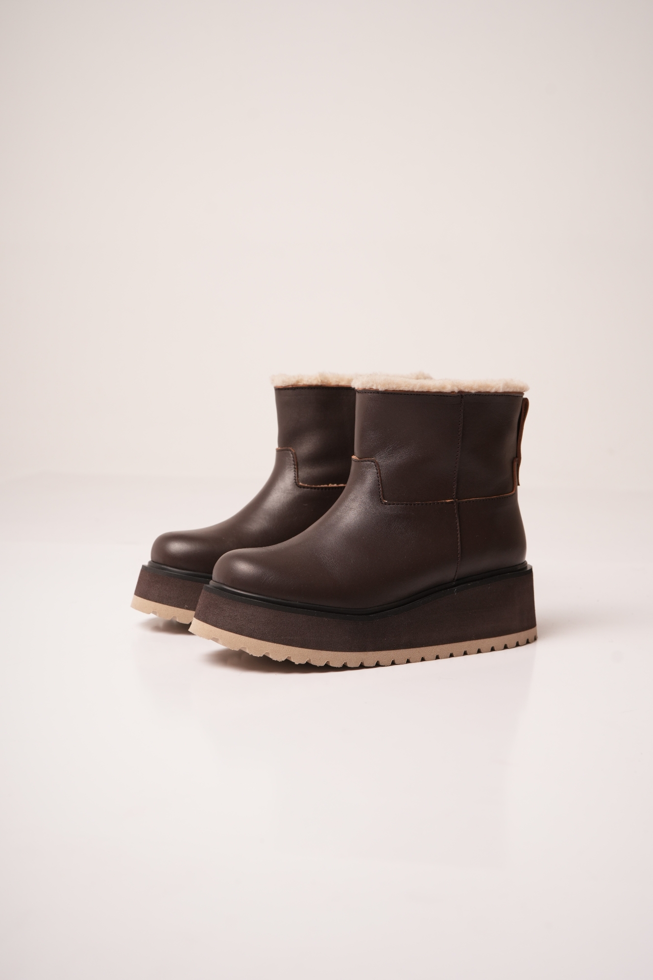 Pantubotas de Cuero - Imagen 2