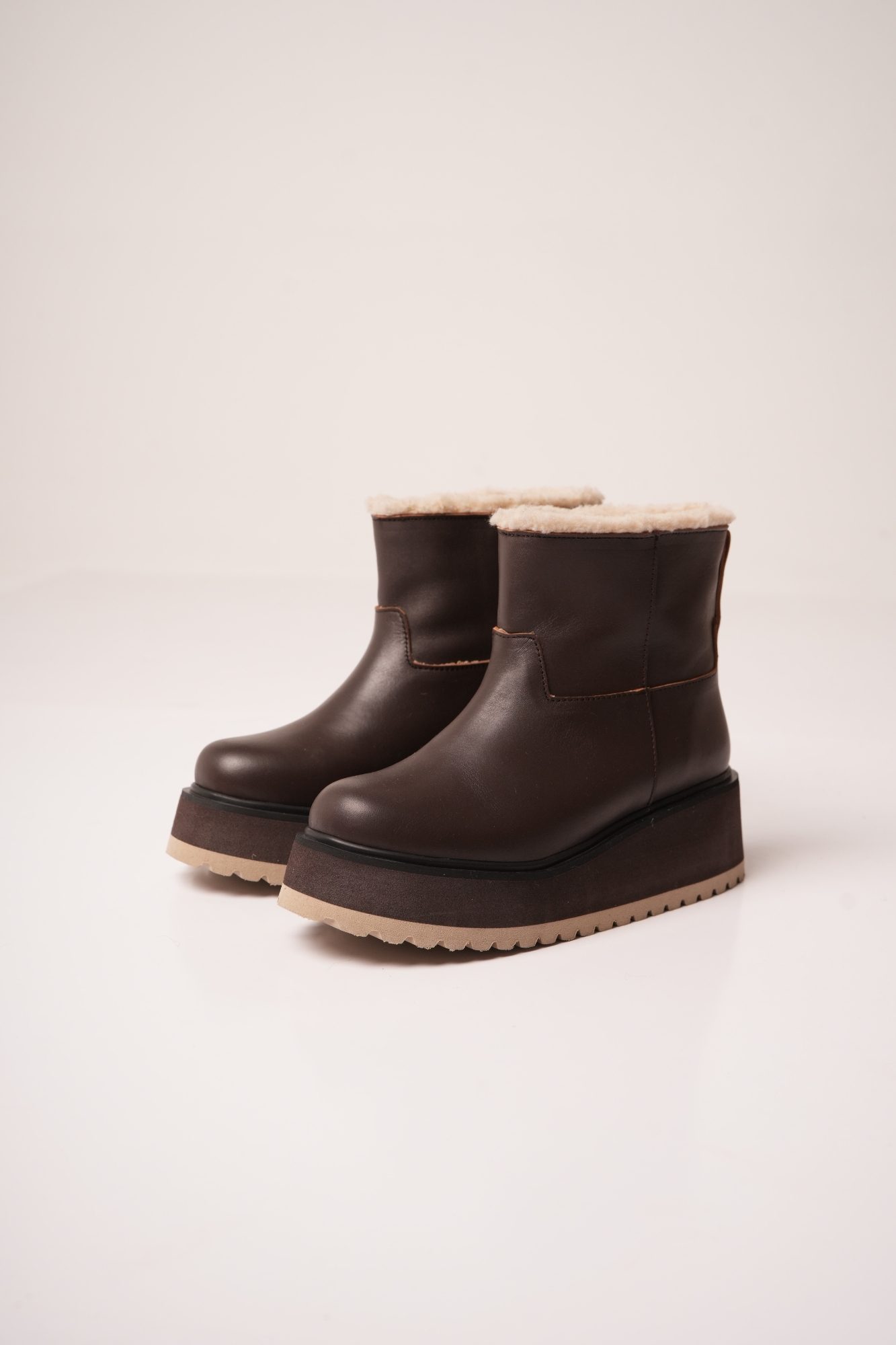 Pantubotas de Cuero - Imagen 3