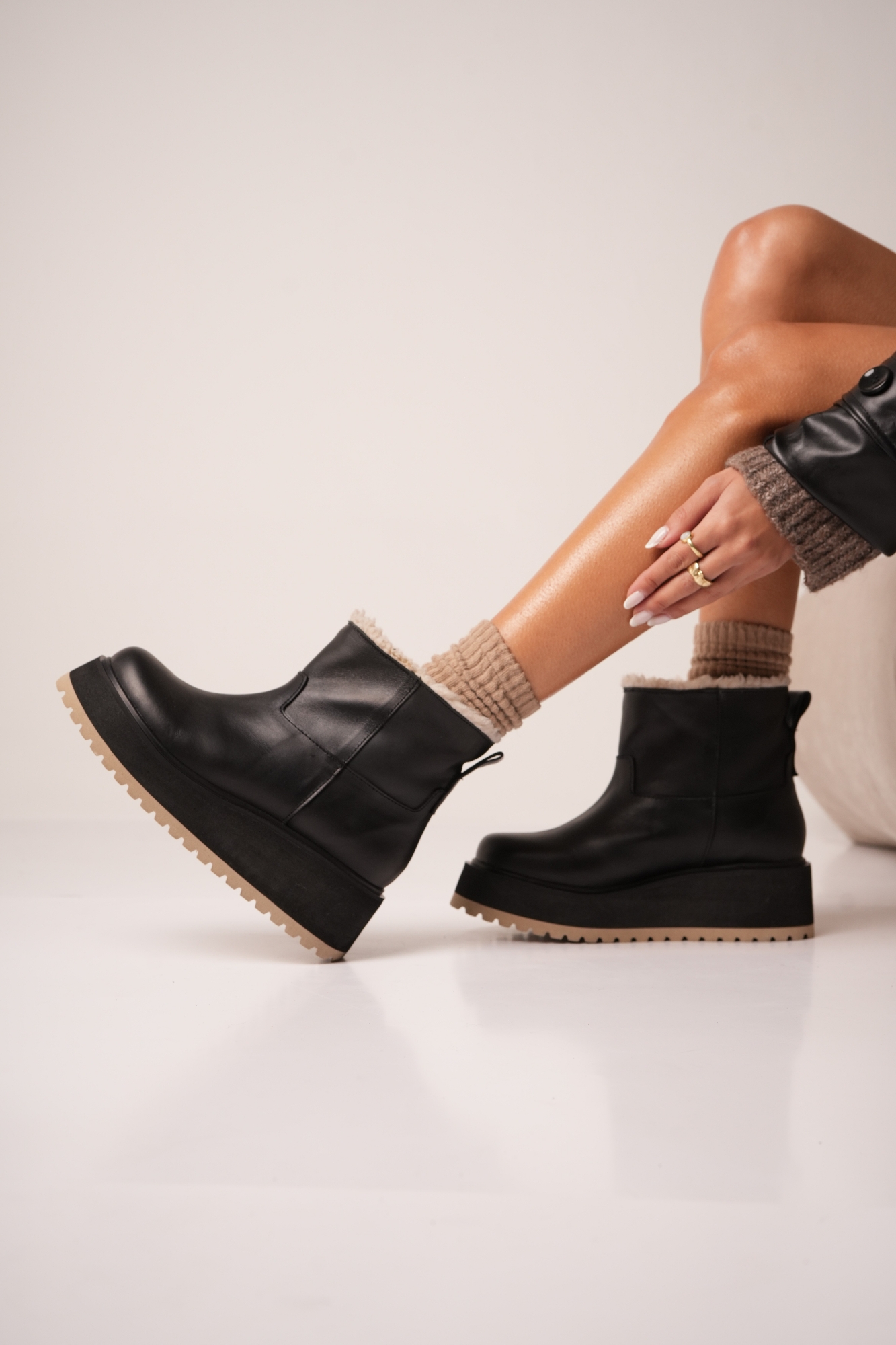 Pantubotas de Cuero - Imagen 5