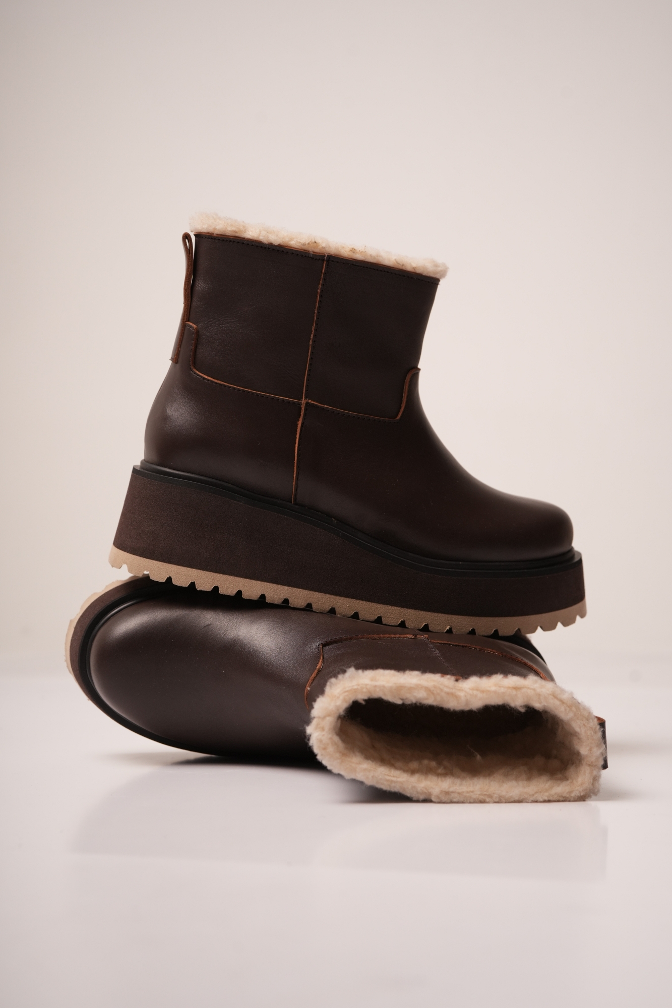 Pantubotas de Cuero - Imagen 6