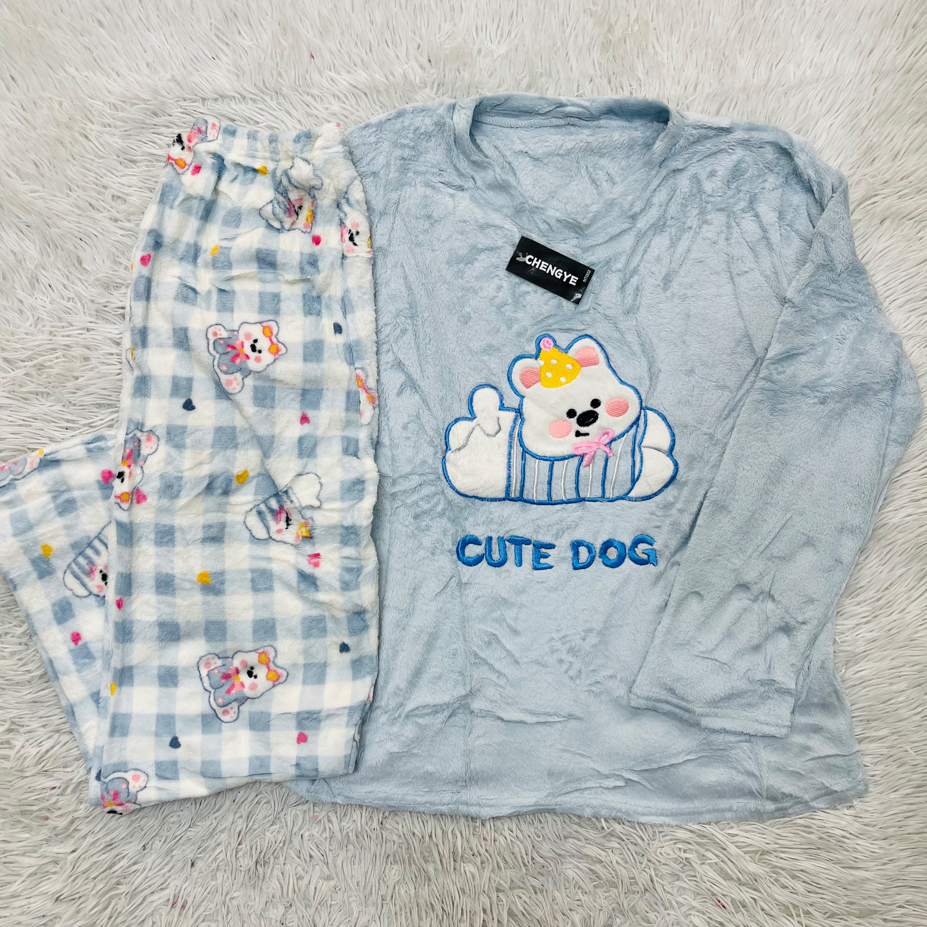 Pijamas Plush - 38ce805a-63c0-436e-8f2e-bd9482c73642.jpeg