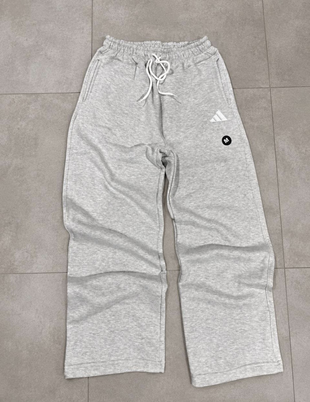 Baggy Frizado Bordado Premiun de Hombre - Imagen 2