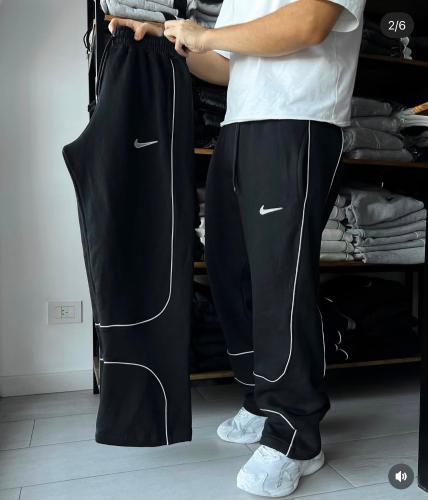 Pantalon Baggy Nike Friza Invisible
