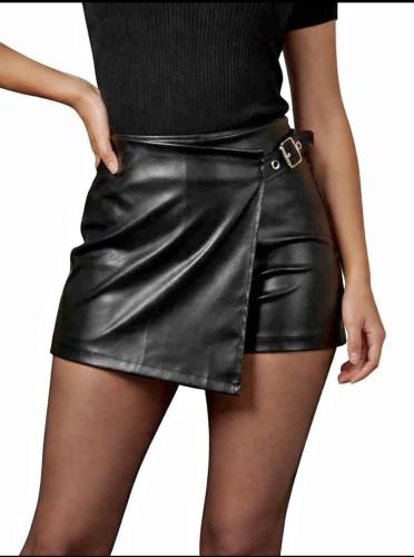 Short Pollera Medio Cinto