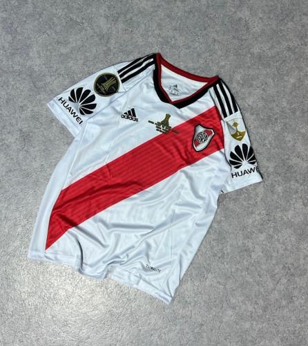 Camisetas Premium  Tela W15 Detalles Únicos  Logos Bordados   (1)