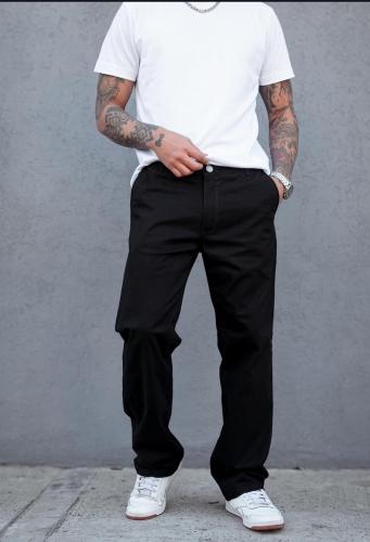 Pantalon Corte Chino Recto en Color Negro