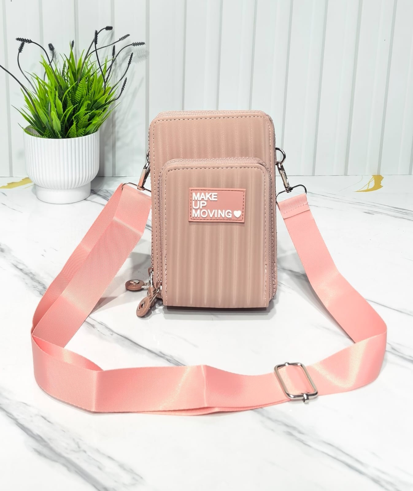 Porta Celular También Se Usa Como Morral - Imagen 2