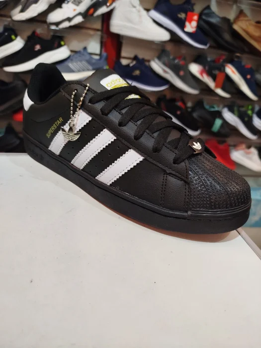Superstar
