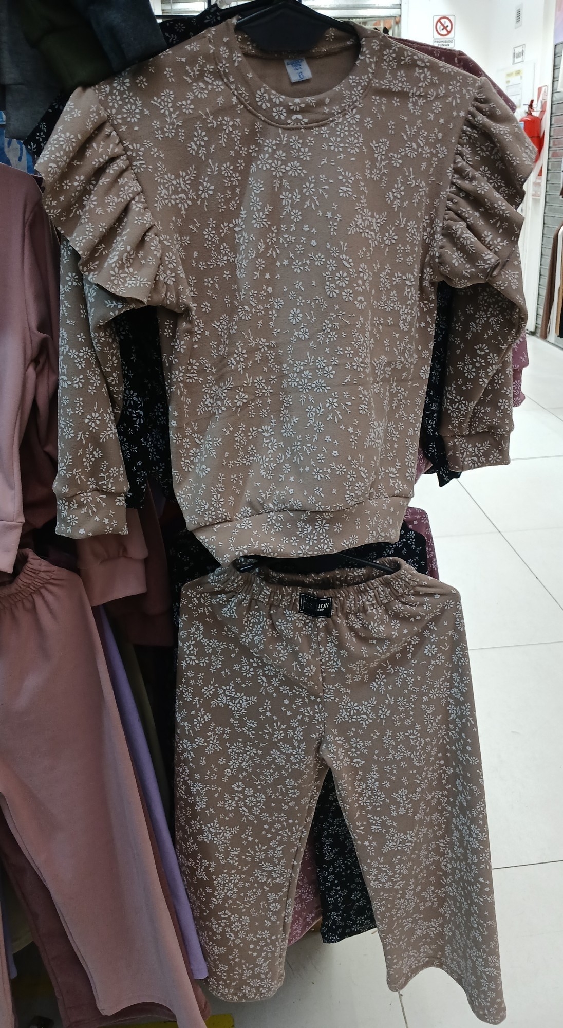 Conjunto de Nena Darlon Estampado - Imagen 2
