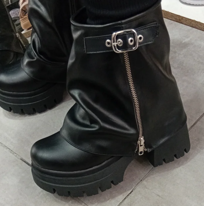 Botas Roxi